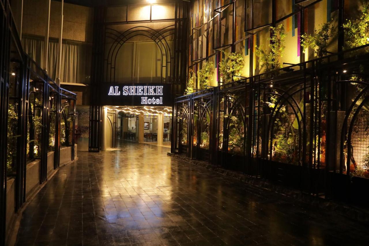 El Sheikh Suites Hotel Bejrút Kültér fotó
