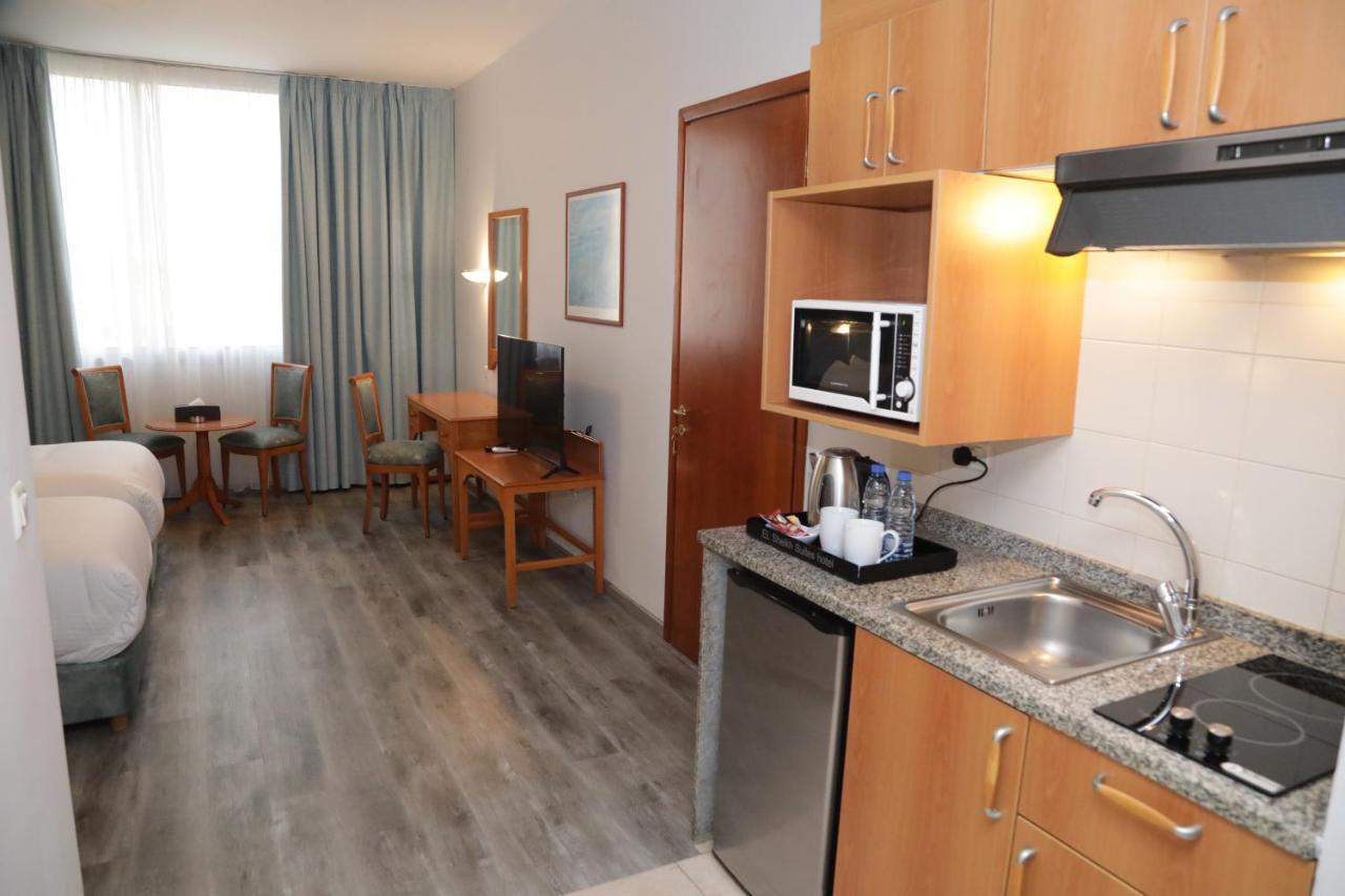 El Sheikh Suites Hotel Bejrút Kültér fotó
