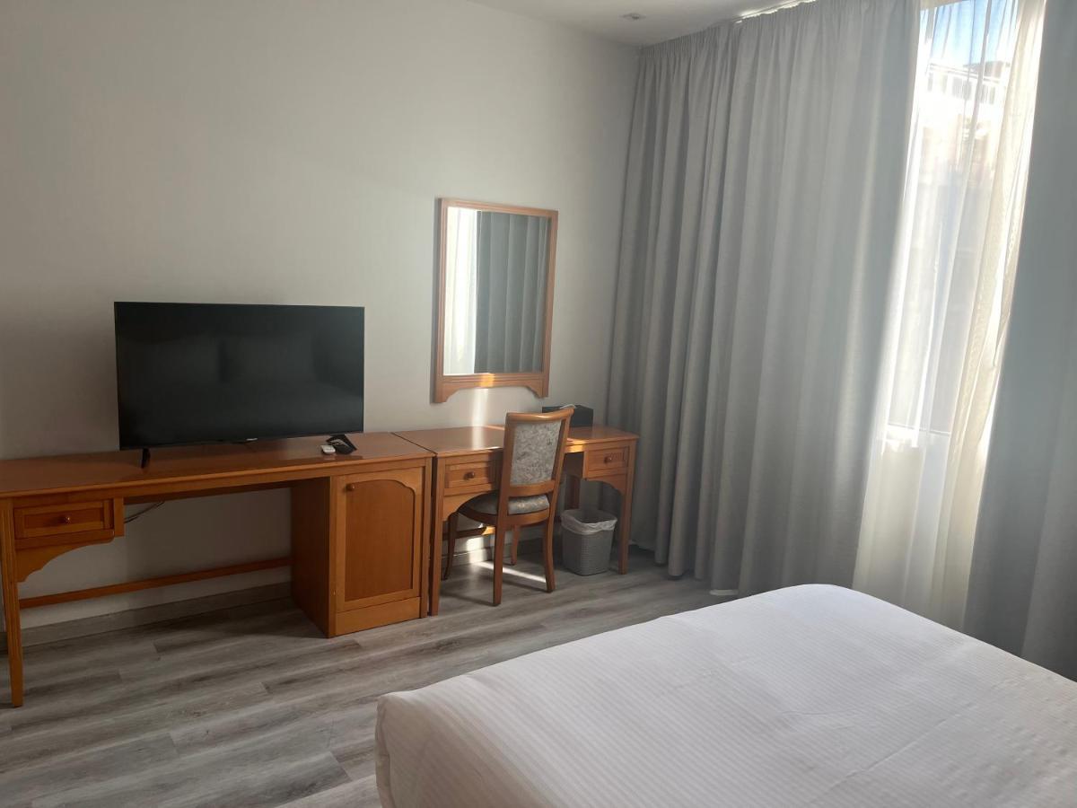 El Sheikh Suites Hotel Bejrút Kültér fotó