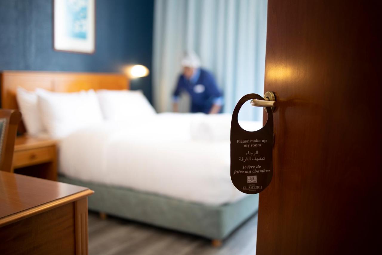 El Sheikh Suites Hotel Bejrút Kültér fotó