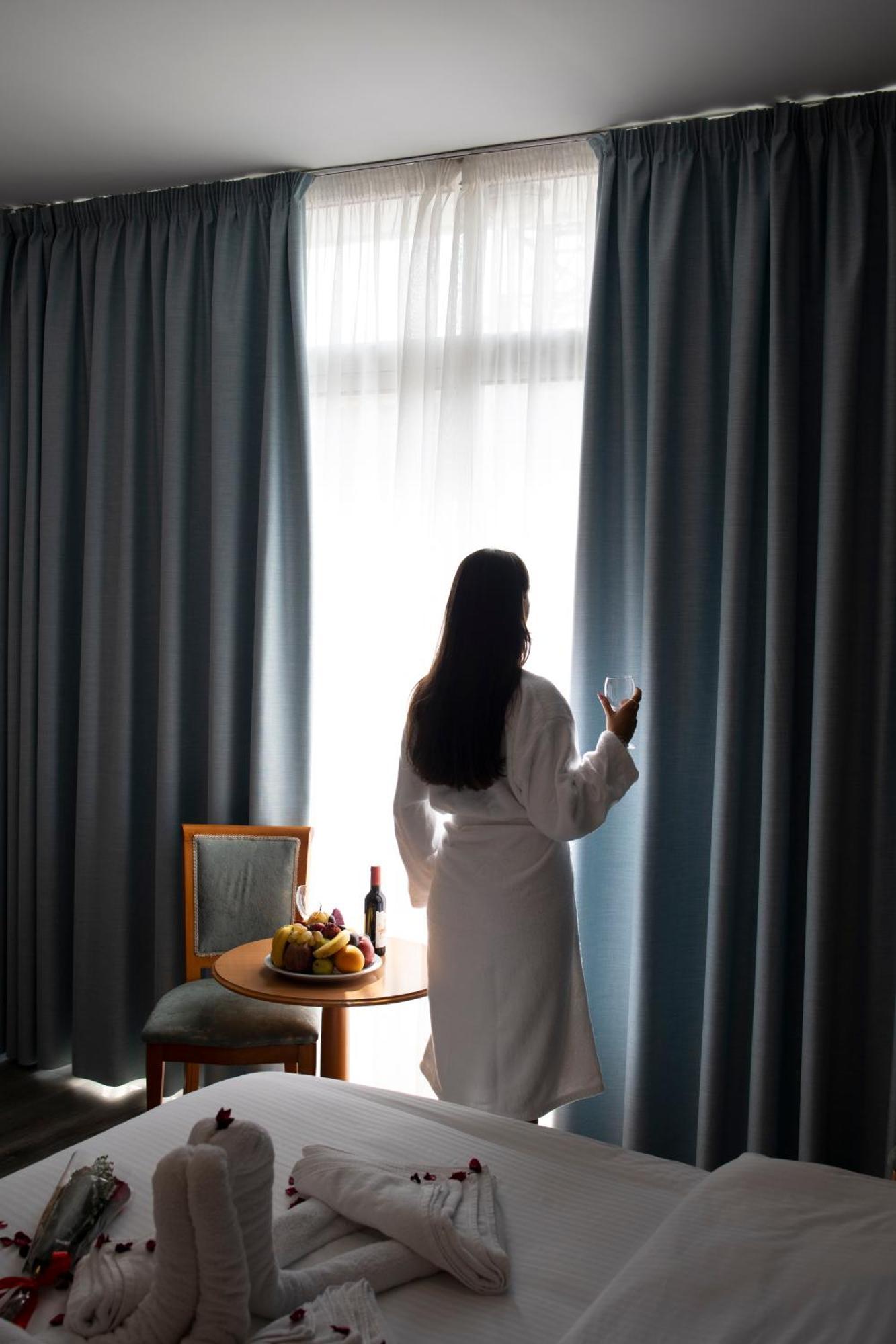 El Sheikh Suites Hotel Bejrút Kültér fotó