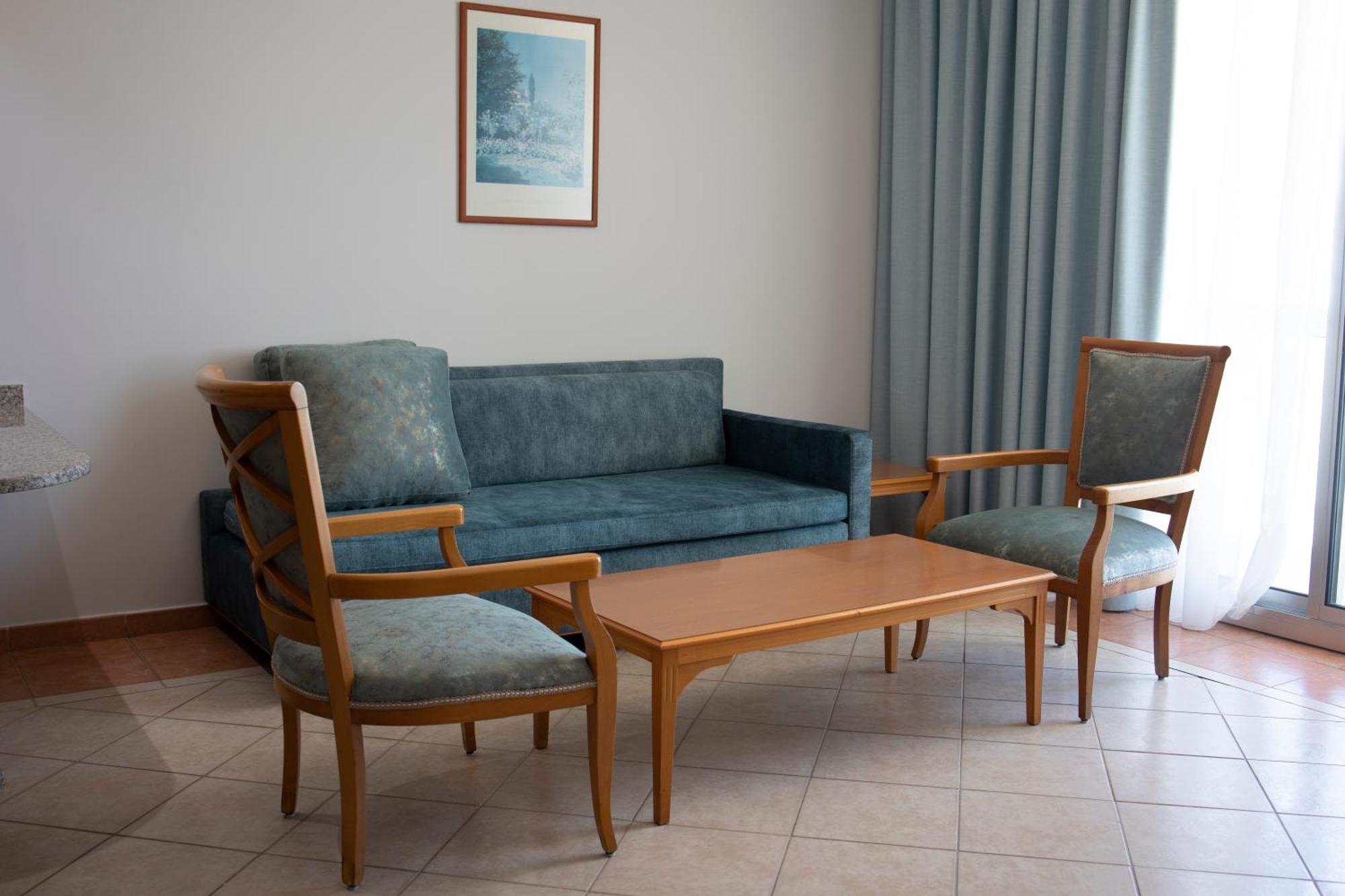 El Sheikh Suites Hotel Bejrút Kültér fotó