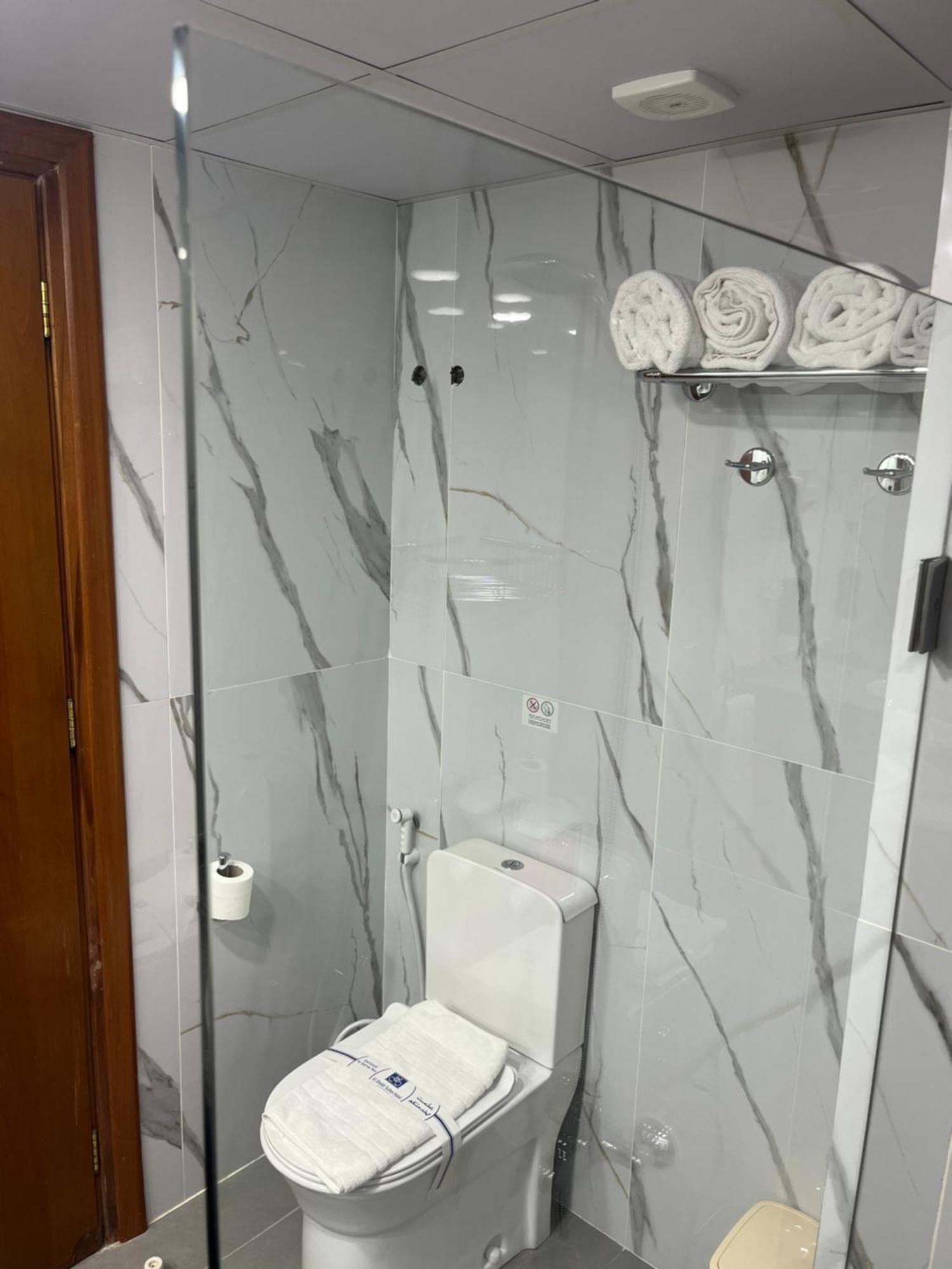 El Sheikh Suites Hotel Bejrút Kültér fotó