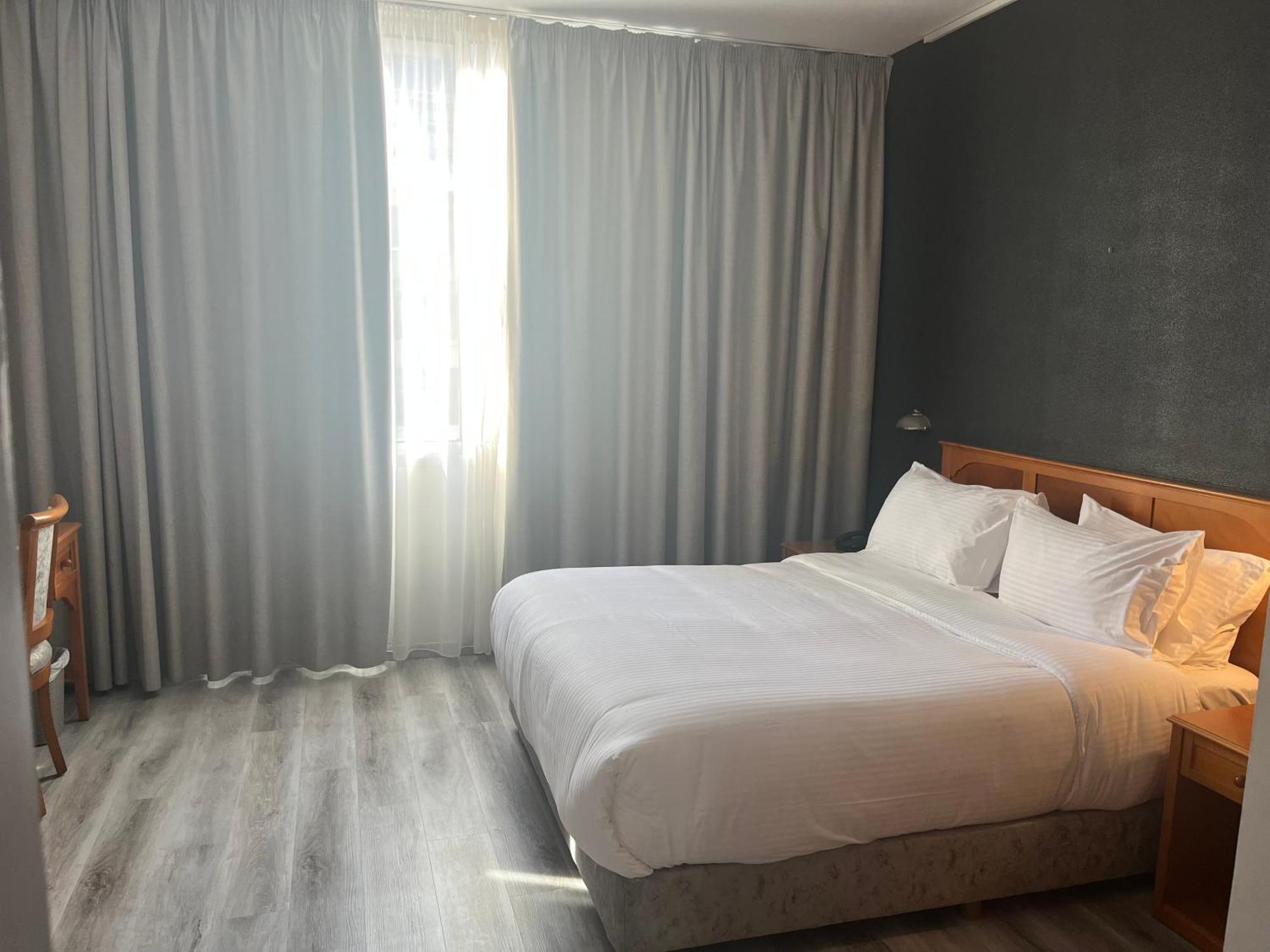 El Sheikh Suites Hotel Bejrút Kültér fotó