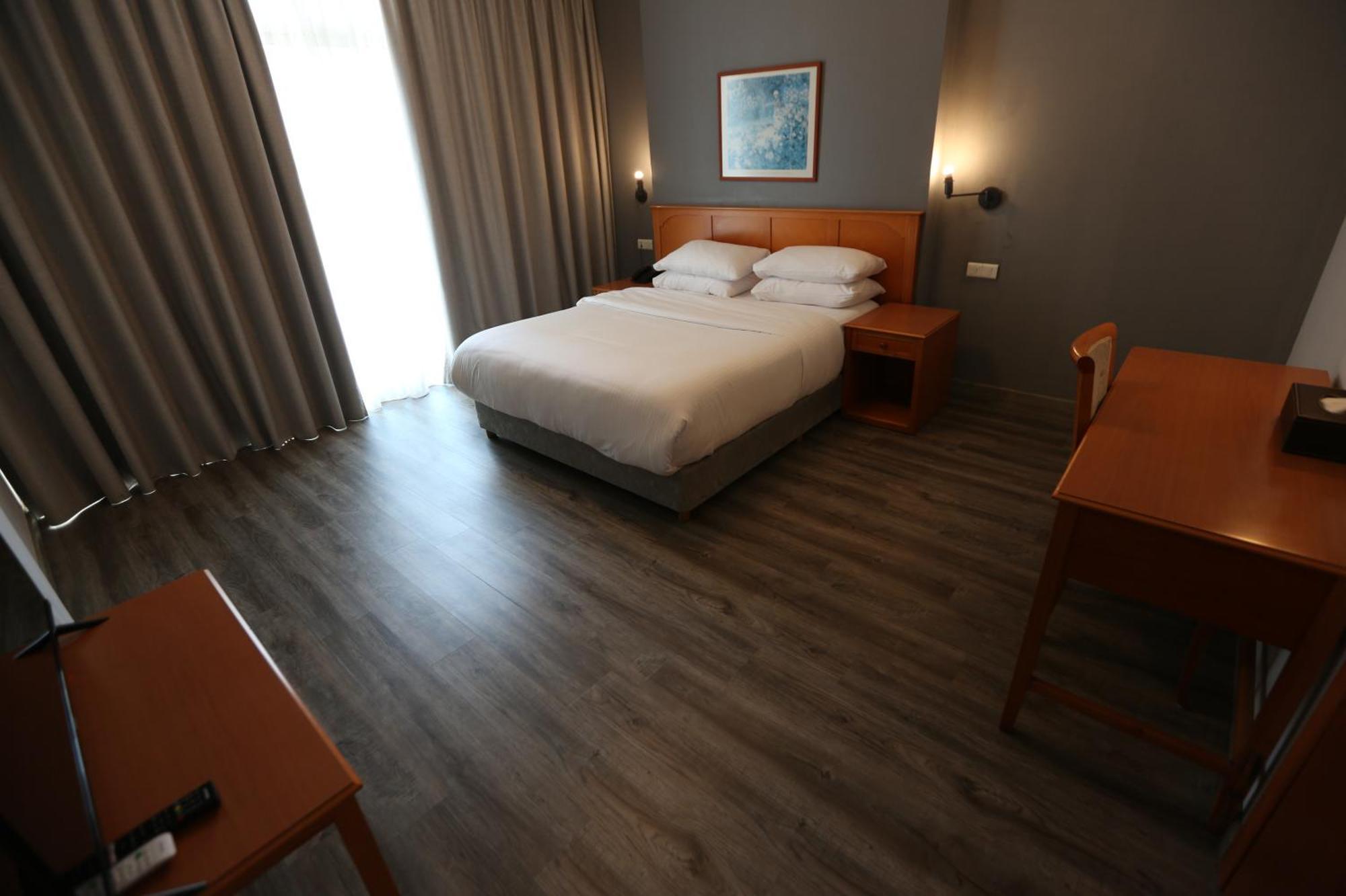 El Sheikh Suites Hotel Bejrút Kültér fotó